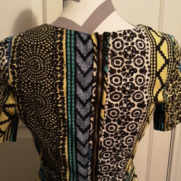 Dress - Picture 3 of 4